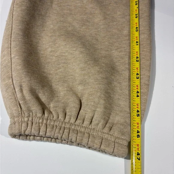 Fear of God ESSENTIALS Gold Heather Sweatpants - Picture 9 of 11
